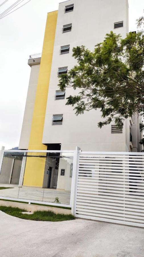 Apto Centro Ubatuba Com Varanda Gourmet, Suite E Piscina 외부 사진
